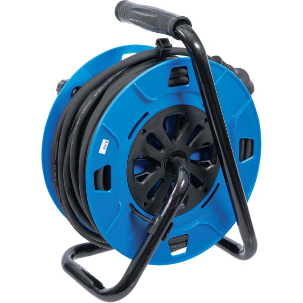 BGS Kabeltrommel 25 m 3 x 1,5 mm² 4 Steckdosen mit Verschlusskappe IP 44 3500 W